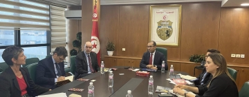تونس تعزز التزامها بالحد من الانبعاثات  
