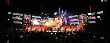 De « Takee » à « Houwiyati » : Nassif Zeytoun brille au festival de Carthage  