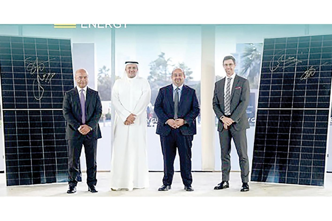 البحرين توقع  مشروع أكبر  محطة طاقة شمسية على الأسطح في العالم